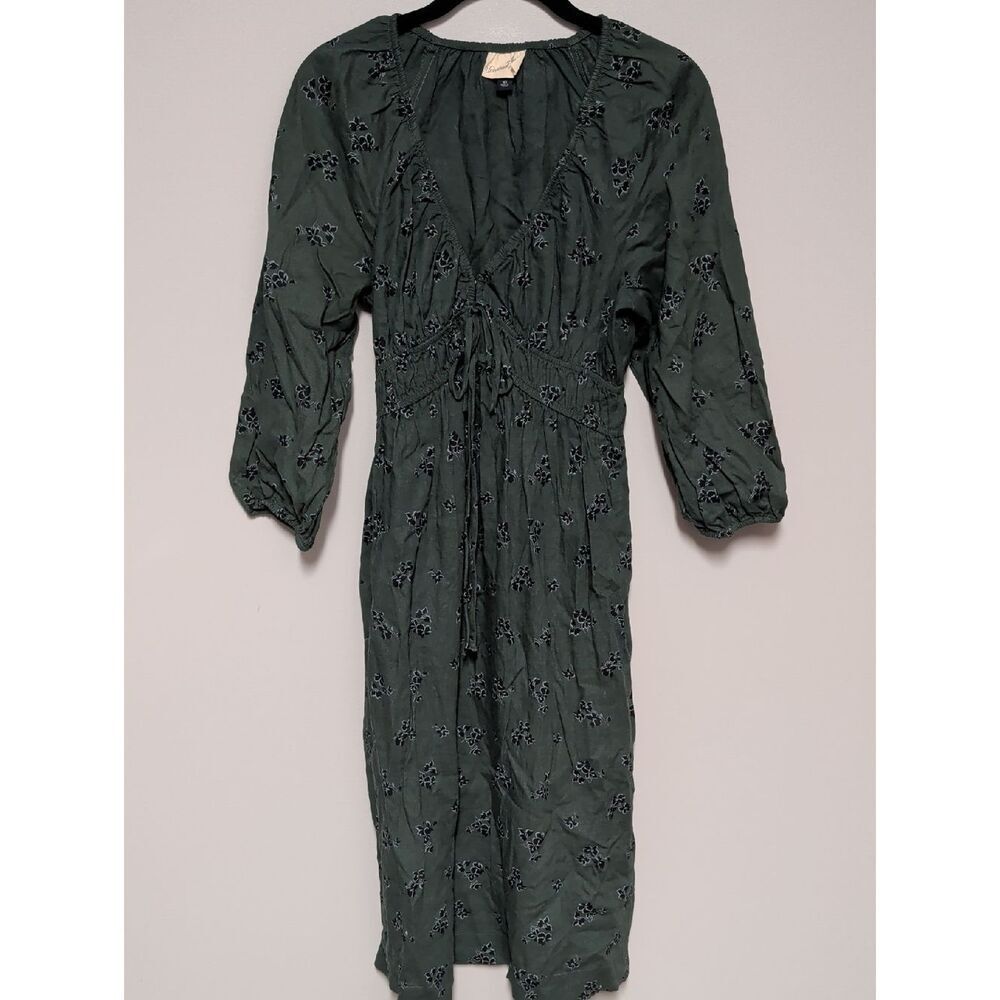 Universal Thread Dark Green Floral Midi Dress with V-Neck and Tie Waist